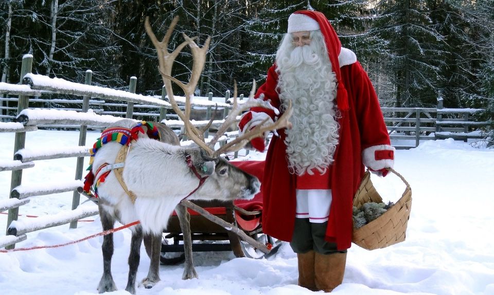 El de Noel en Rovaniemi - Guía de Turismo de Finlandia